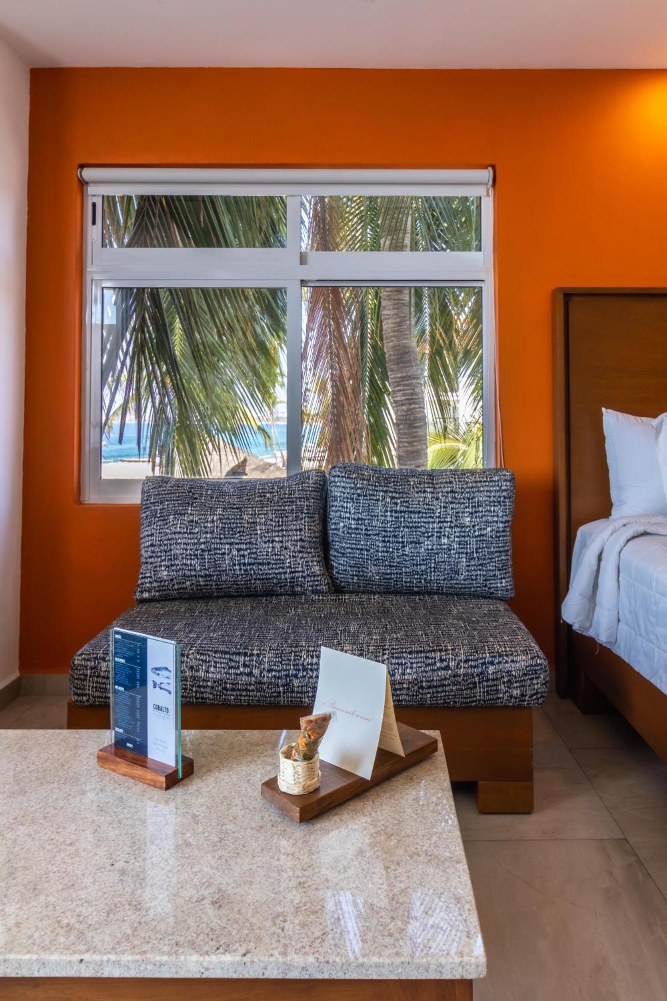 The Paramar Beachfront Boutique Hotel With Breakfast Included - Downtown Malecon Πουέρτο Βαγιάρτα Εξωτερικό φωτογραφία