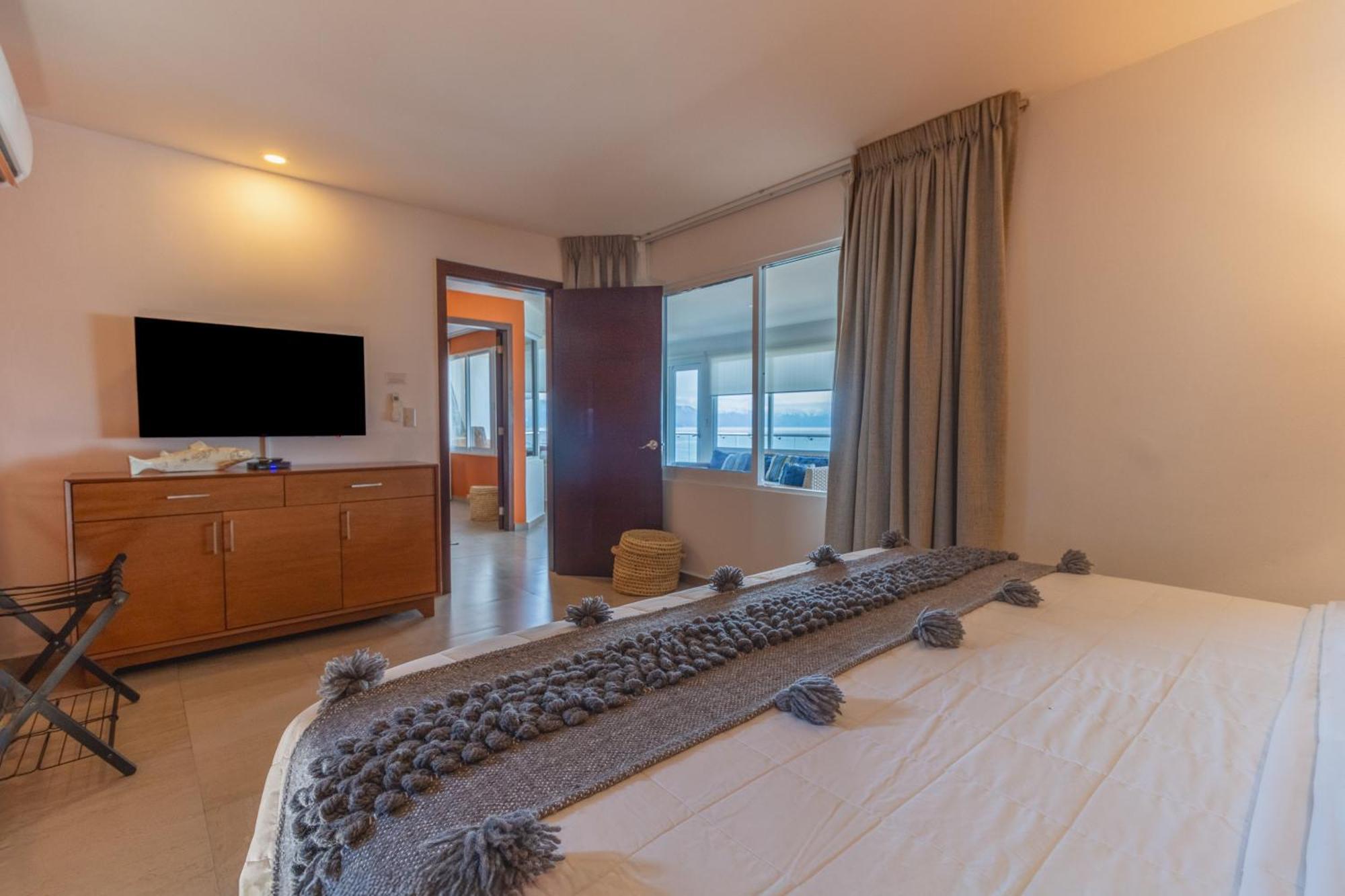 The Paramar Beachfront Boutique Hotel With Breakfast Included - Downtown Malecon Πουέρτο Βαγιάρτα Δωμάτιο φωτογραφία